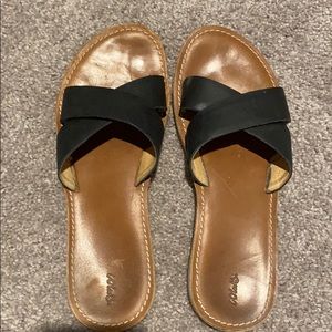 Olukai Slip On Ke’a Sandals Size 9   EU 39